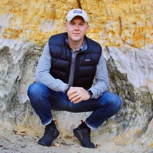 Meet your Posher, Eli